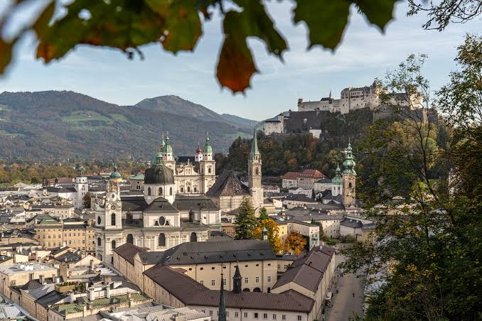 Austria visa and travel updates image